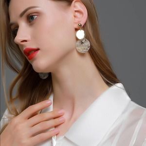 Gold Cream & Gray Marble Circle Acrylic Earrings